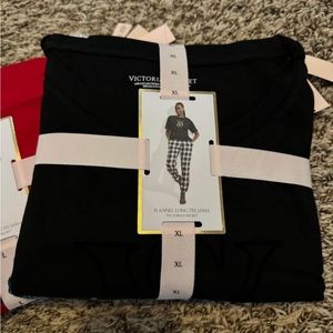 Victoria secret pajama set